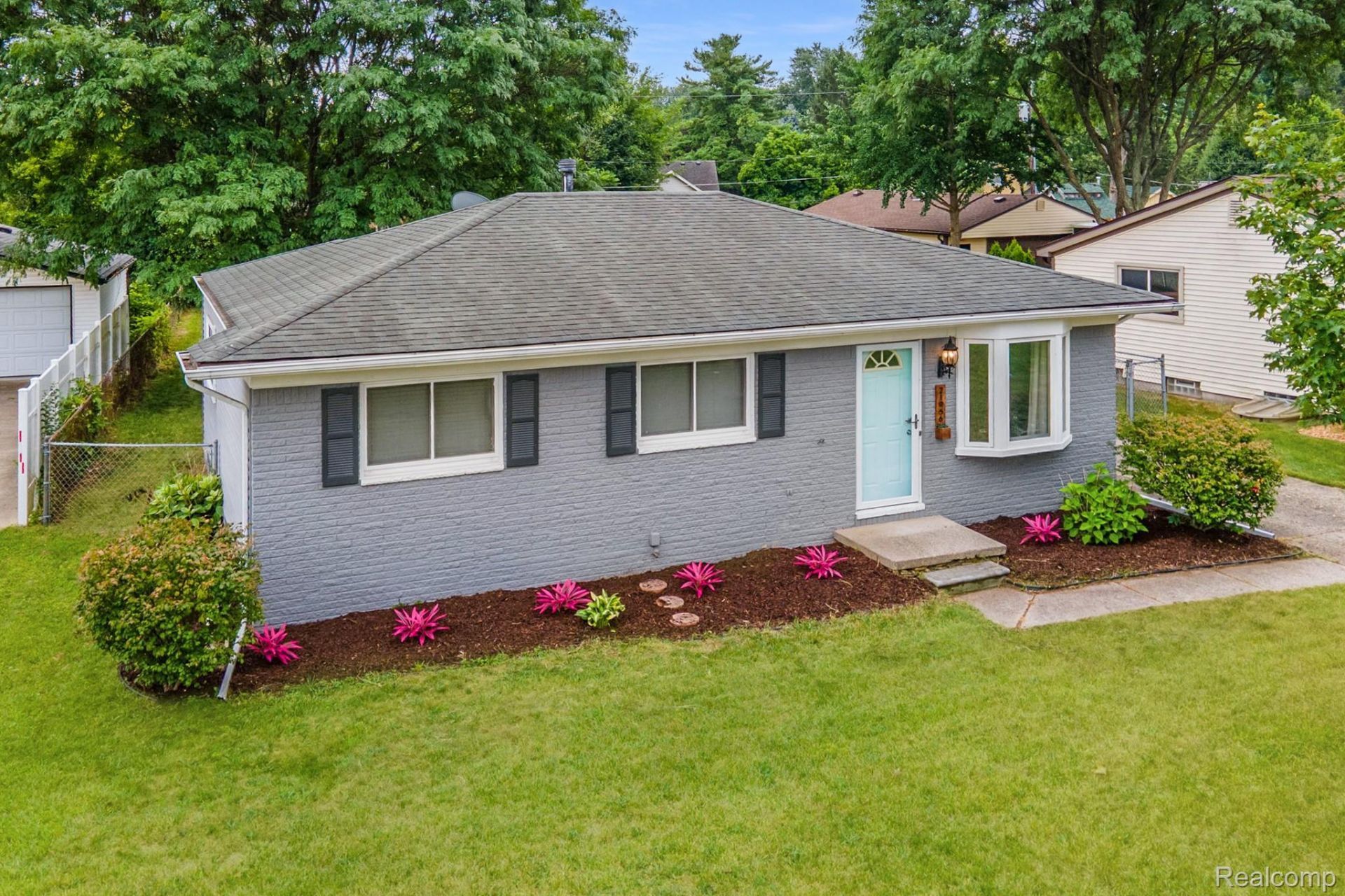 21966 Flanders Street, Farmington Hills, Mi 48335 Main Photo