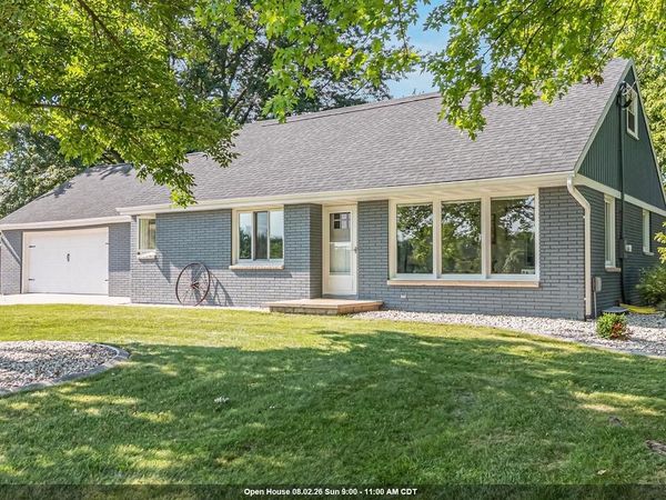 W1720 COUNTY RD UU, Kaukauna, WI 54130