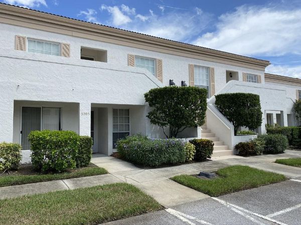 5205 WEDGEWOOD LN , Unit 15, SARASOTA, FL 34235