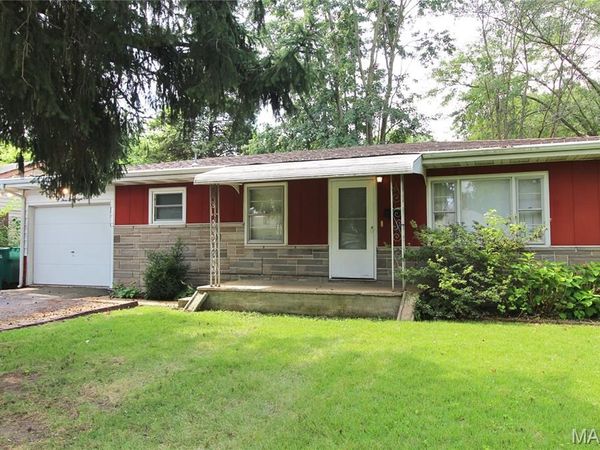 328 Sauget Avenue , Cahokia, IL 62206