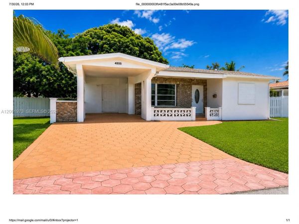 4595 NW 43rd Ct , Lauderdale Lakes, FL 33319