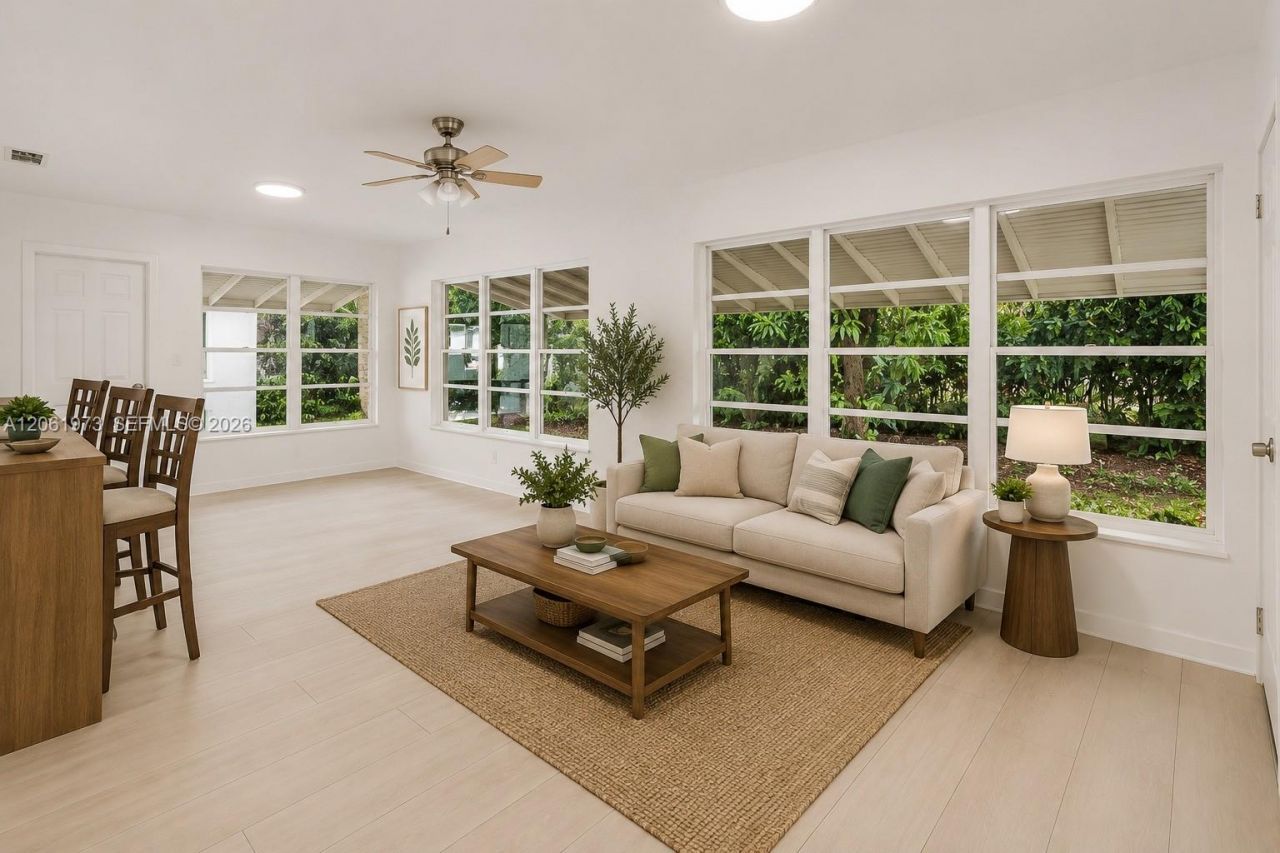 4595 NW 43rd Ct, Lauderdale Lakes, FL 33319 Photo