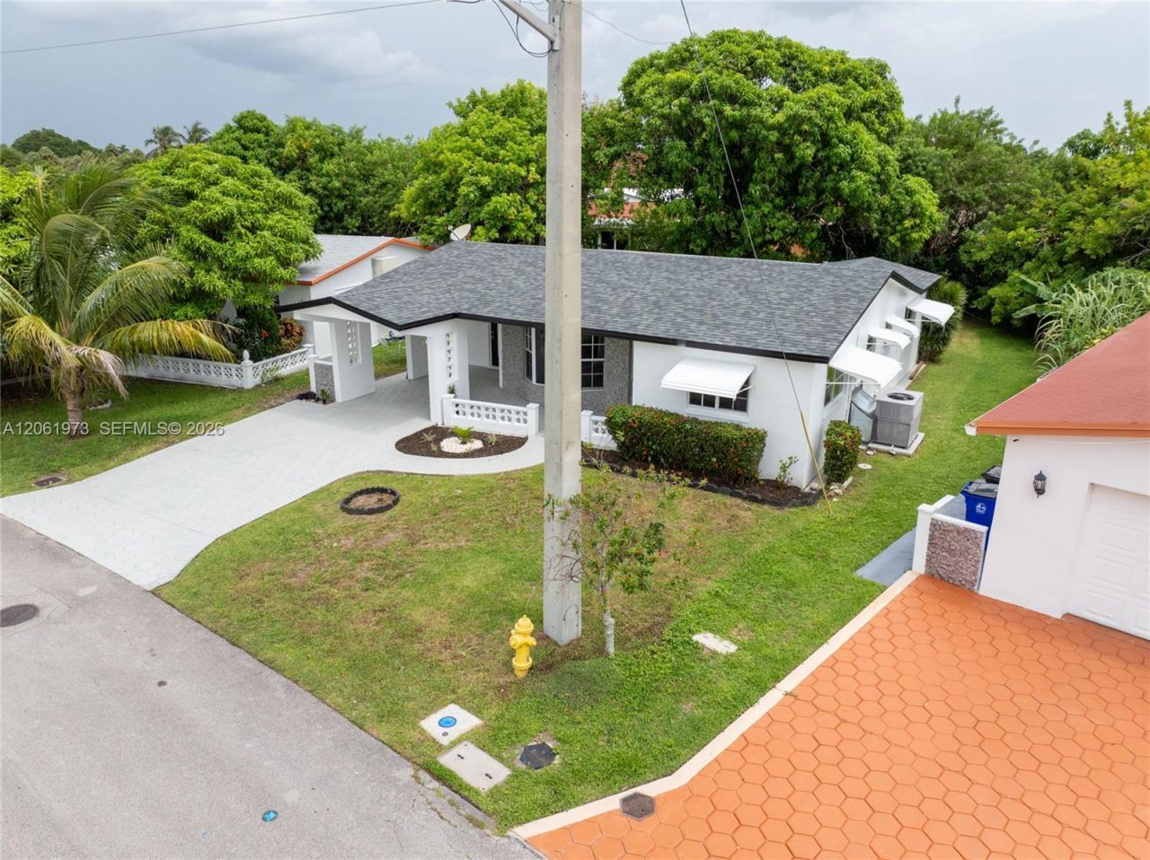 4595 NW 43rd Ct, Lauderdale Lakes, FL 33319 Photo