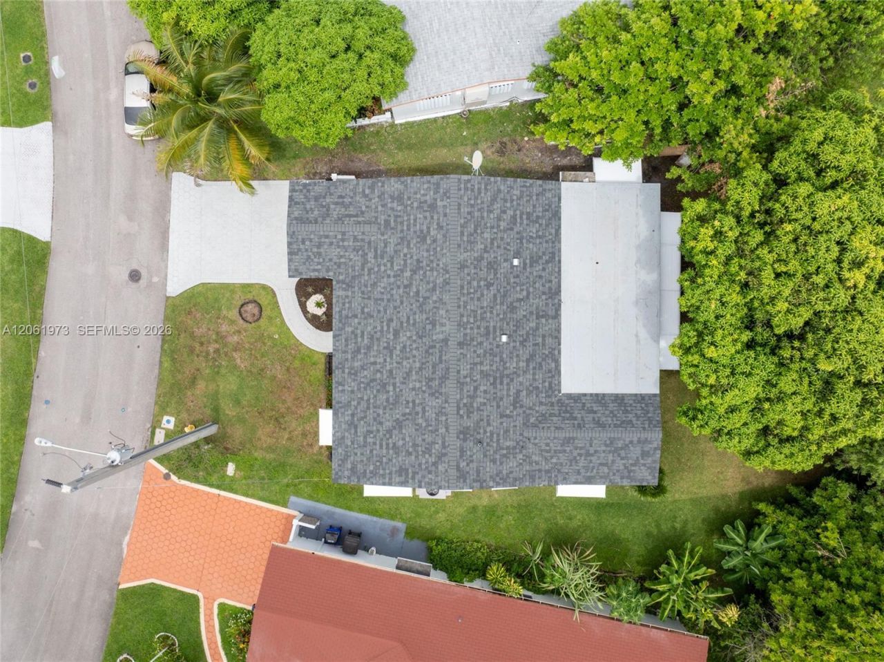 4595 NW 43rd Ct, Lauderdale Lakes, FL 33319 Photo