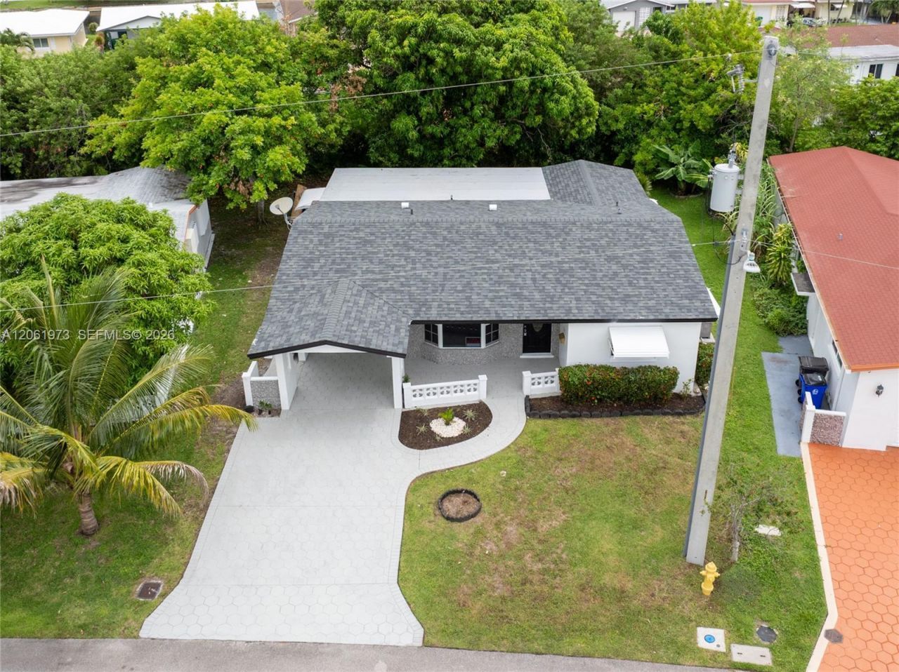 4595 NW 43rd Ct, Lauderdale Lakes, FL 33319 Photo