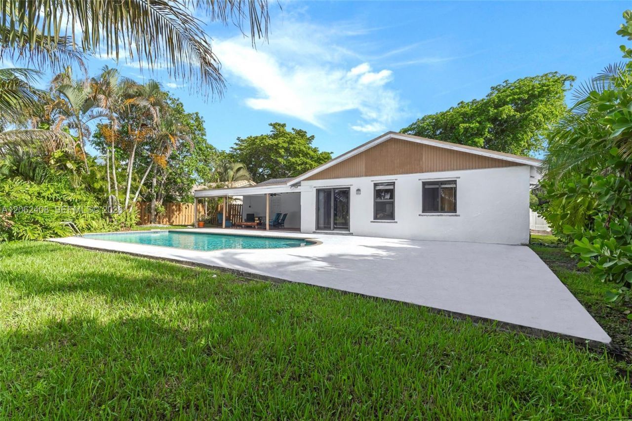 11905 Sailboat Dr, Cooper City, FL 33026 Photo