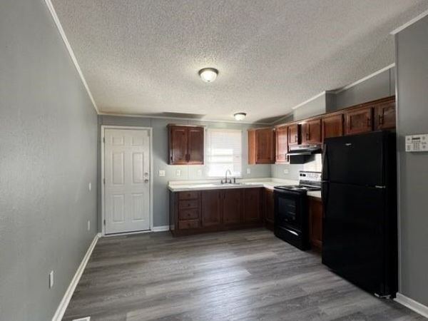 150 Oak Street, Fayetteville, NC 28306