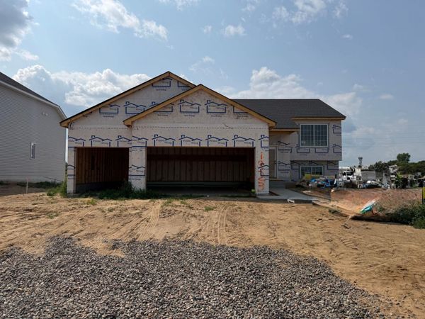 1923 Pierce Street S, Cambridge, MN 55008