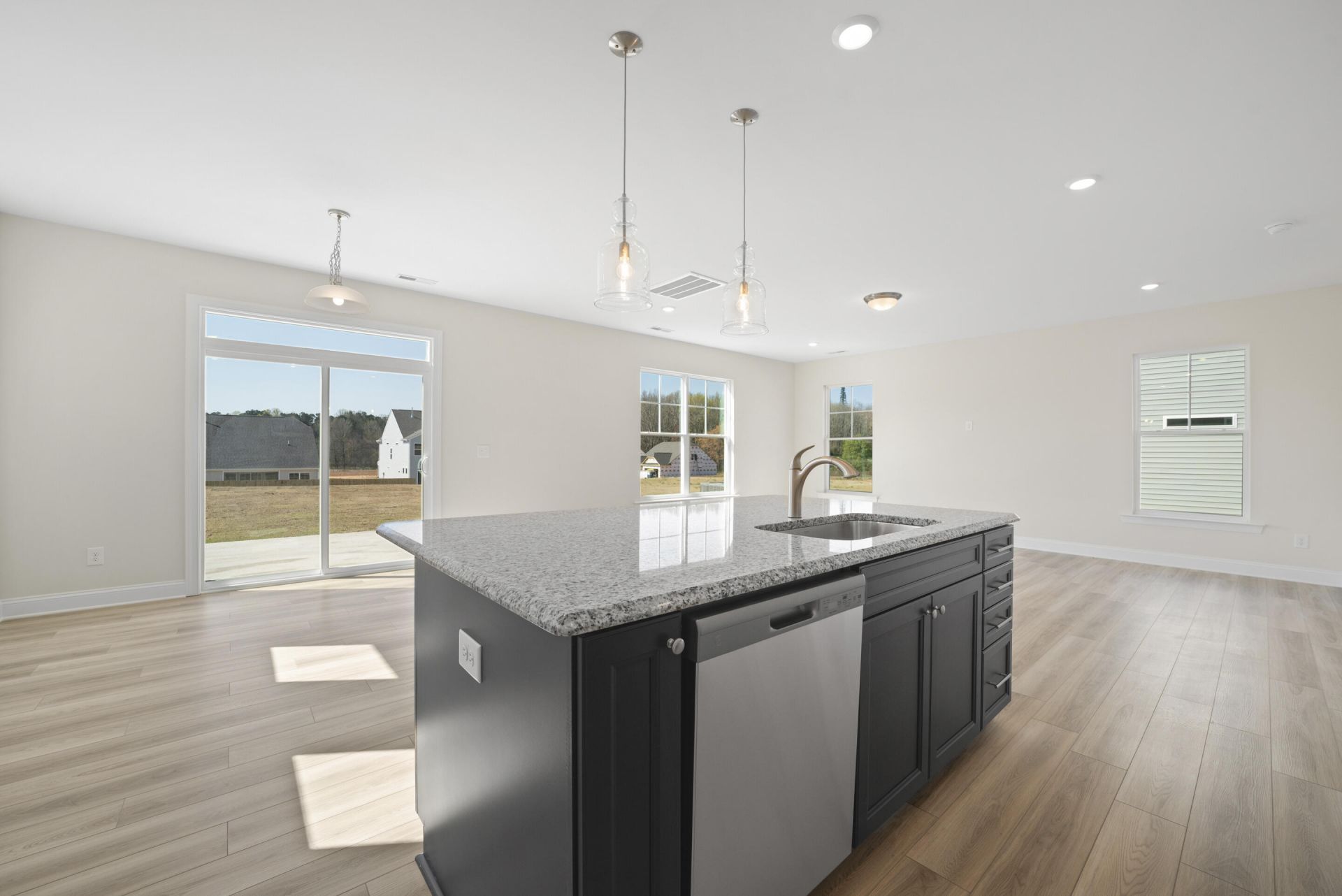 220 Silk Oak Drive Photo 12