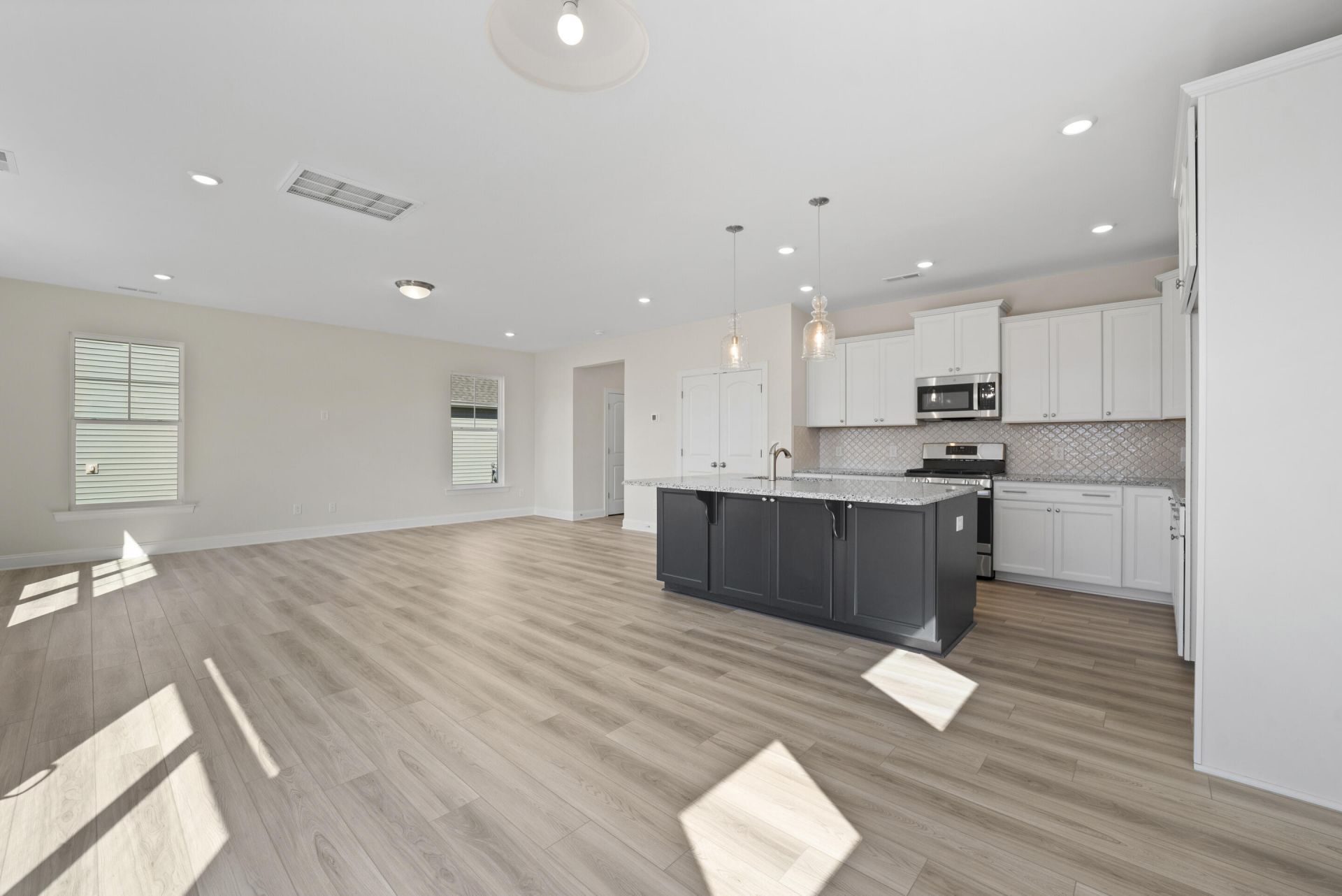 220 Silk Oak Drive Photo 13