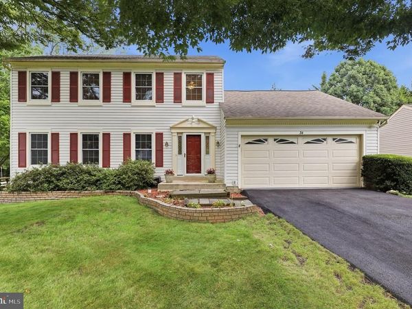 34 SPINNING WHEEL COURT , GERMANTOWN, MD 20874