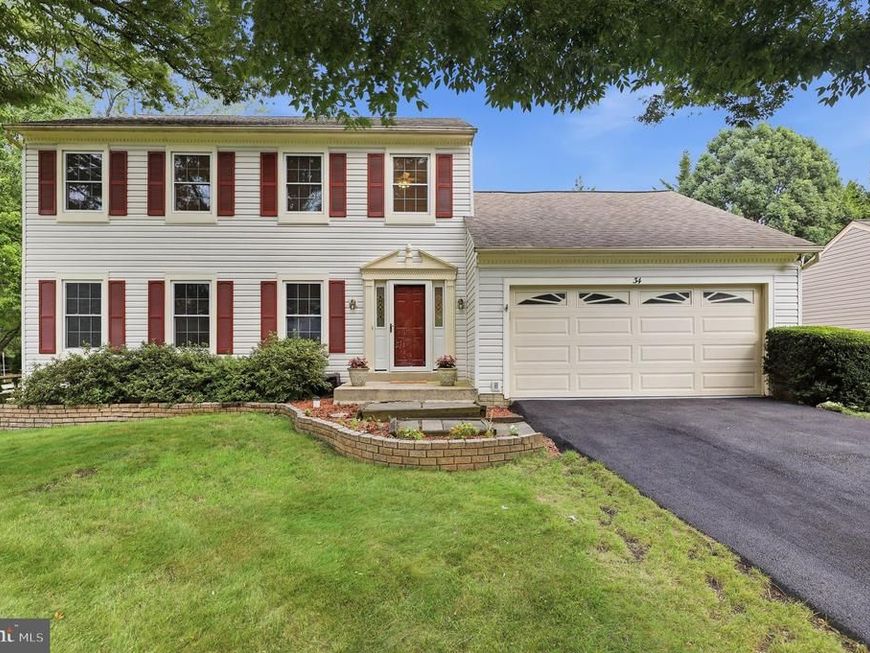 34 Spinning Wheel Court , Germantown, MD 20874 Main Photo