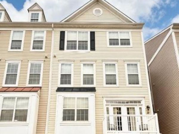 45728 WINDING BRANCH TERRACE, STERLING, VA 20166