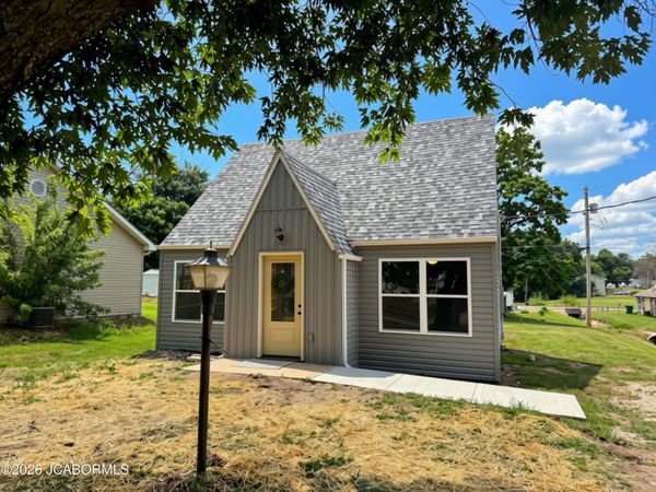 708 FAIRGROUND STREET, Mexico, MO 65265