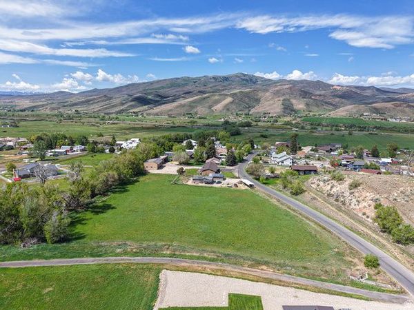 94 E SPRING CANYON RD , Hoytsville, UT 84017