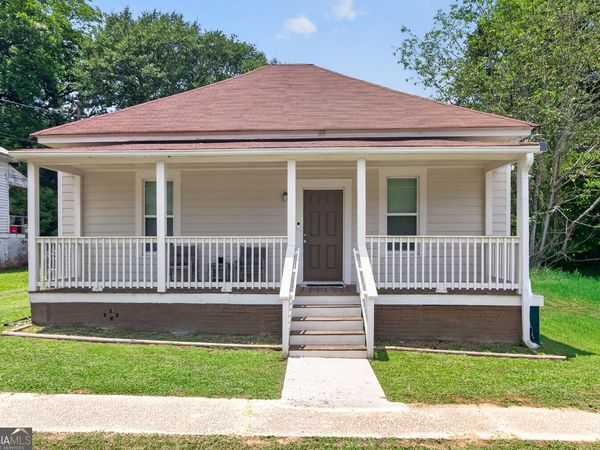 128 Grady Smith Street, Grantville, GA 30220