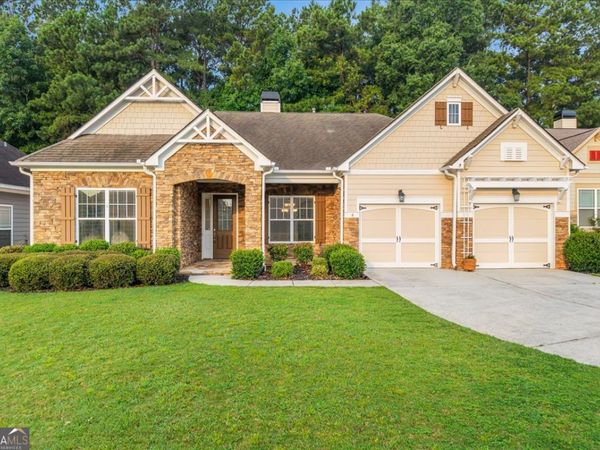 1067 Creekwood Circle, Madison, GA 30650