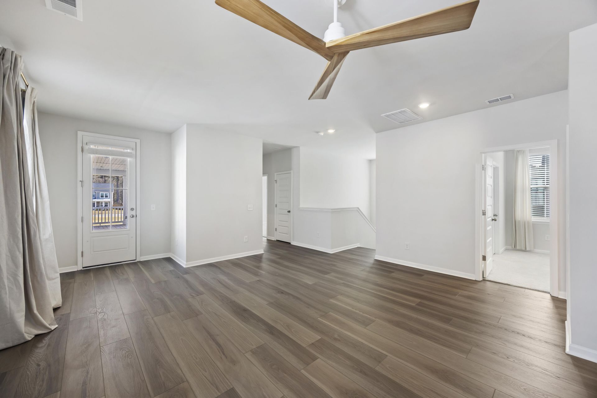 1014 Shore Lap Street Photo 17