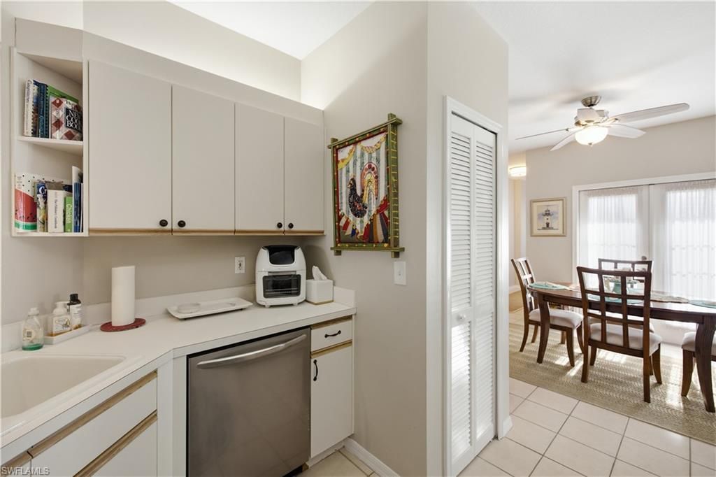 7054 Barrington Cir, Unit 102, Naples, FL 34108 Photo