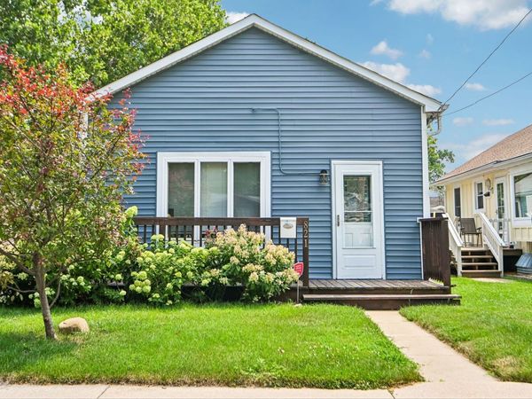 821 W Jackson Street , Morris, IL 60450