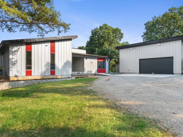 825 CR 40, Gamaliel, AR 72653
