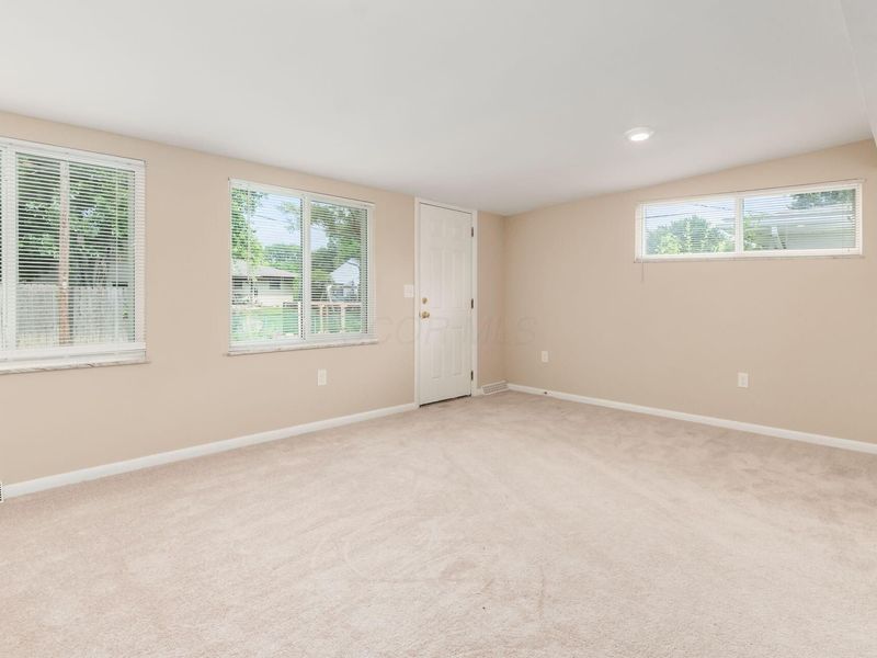 5152 Cavalier Drive, Hilliard, OH 43026 Photo 5