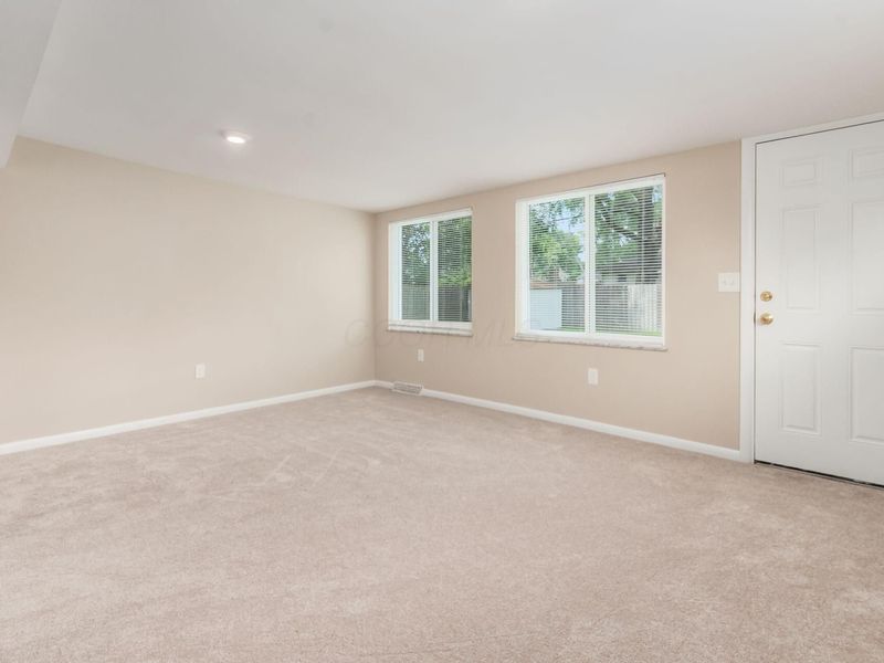 5152 Cavalier Drive, Hilliard, OH 43026 Photo 6
