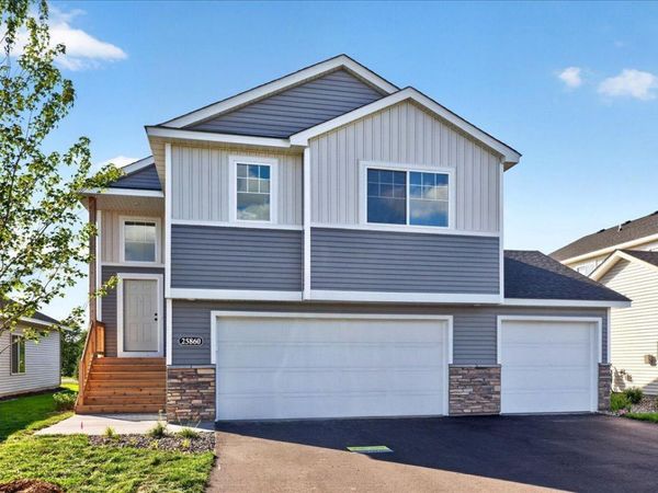 1815 Pierce Street S, Cambridge, MN 55008