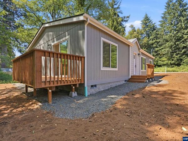 620 N Wayside Lp, Otis, OR 97368
