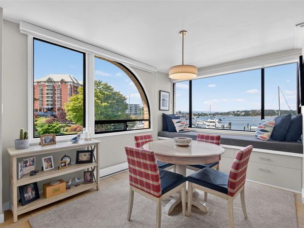 640 Montreal St , Unit #203, Victoria, BC V8V 1Z8