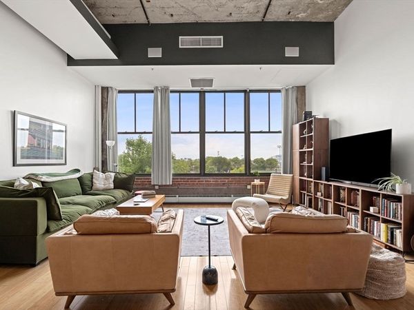 156 Porter St., Unit 317, Boston, MA 02128