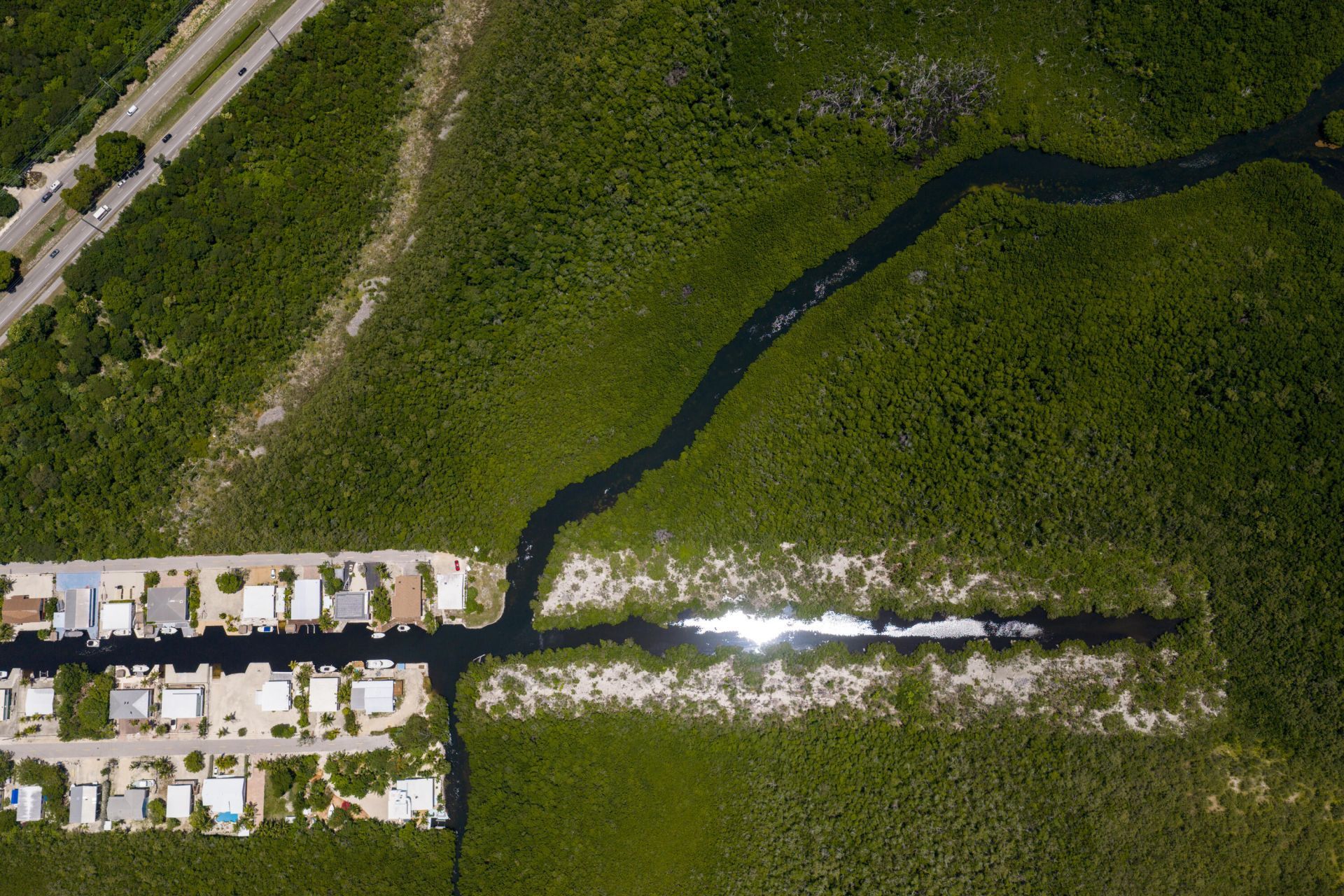 140 Dove Avenue, Tavernier, FL 33070 Photo