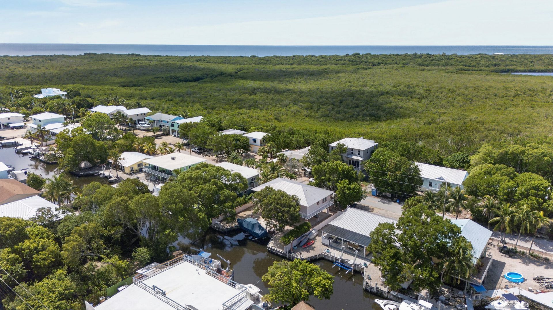 123 Peace Avenue, Tavernier, FL 33070 Photo