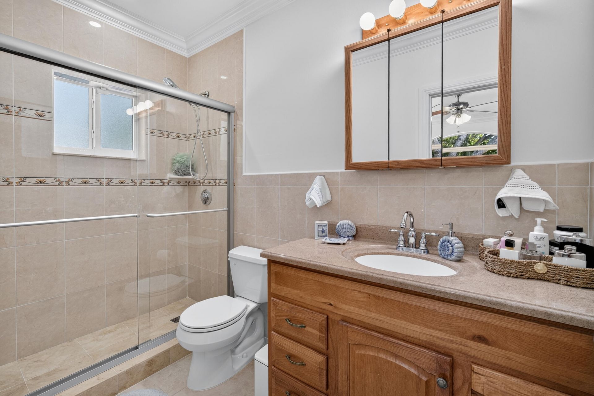 123 Peace Avenue, Tavernier, FL 33070 Photo