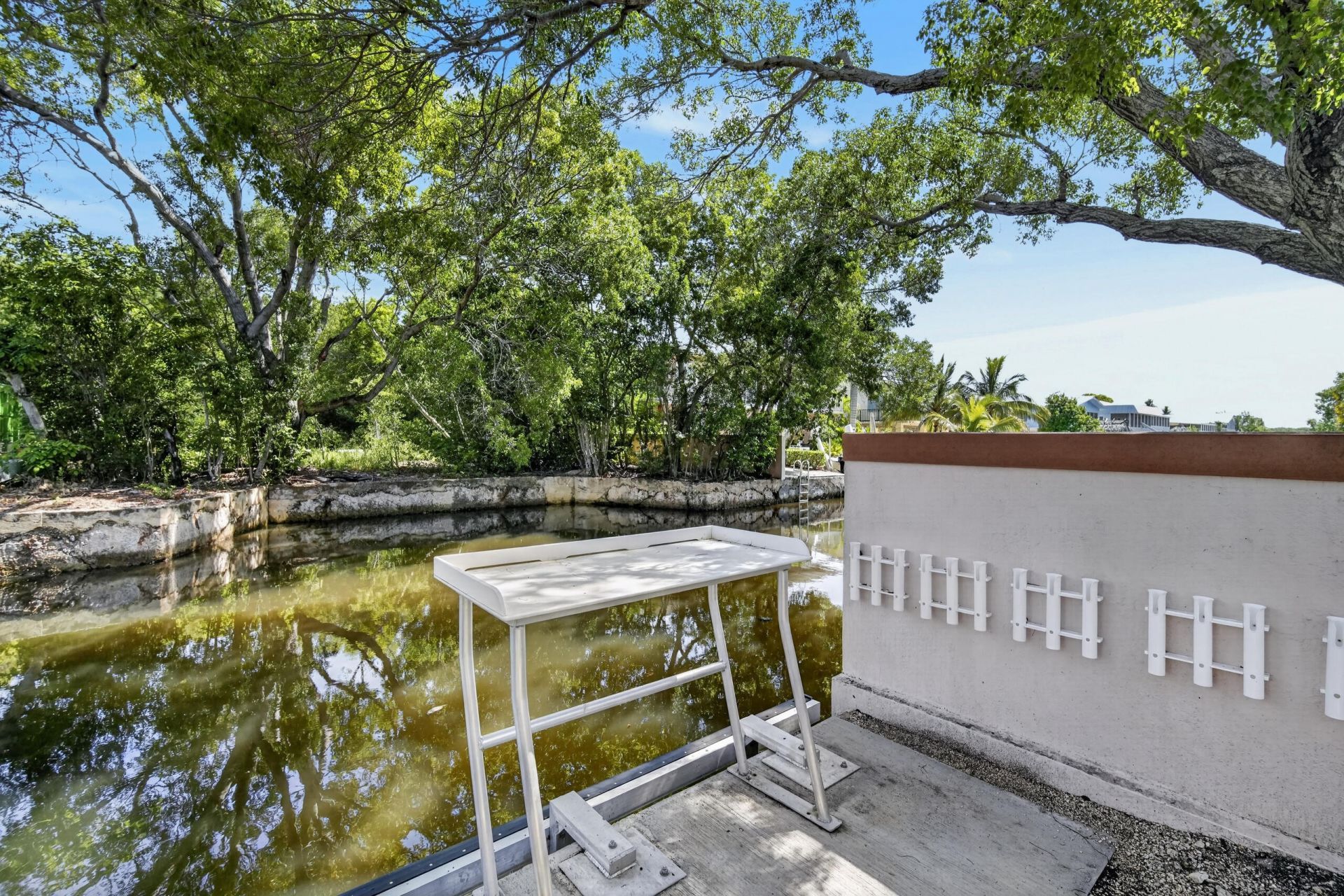 123 Peace Avenue, Tavernier, FL 33070 Photo