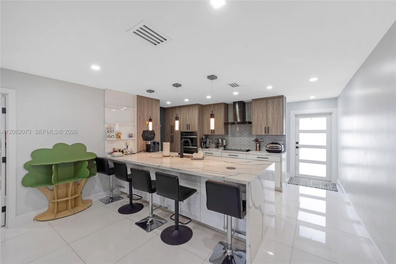 3728 NW 213th St, Miami Gardens, FL 33055 Photo