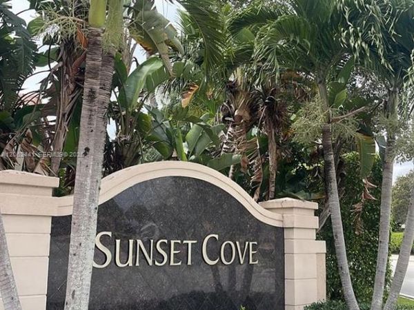 10157 NW 4th St , Unit 1, Plantation, FL 33324
