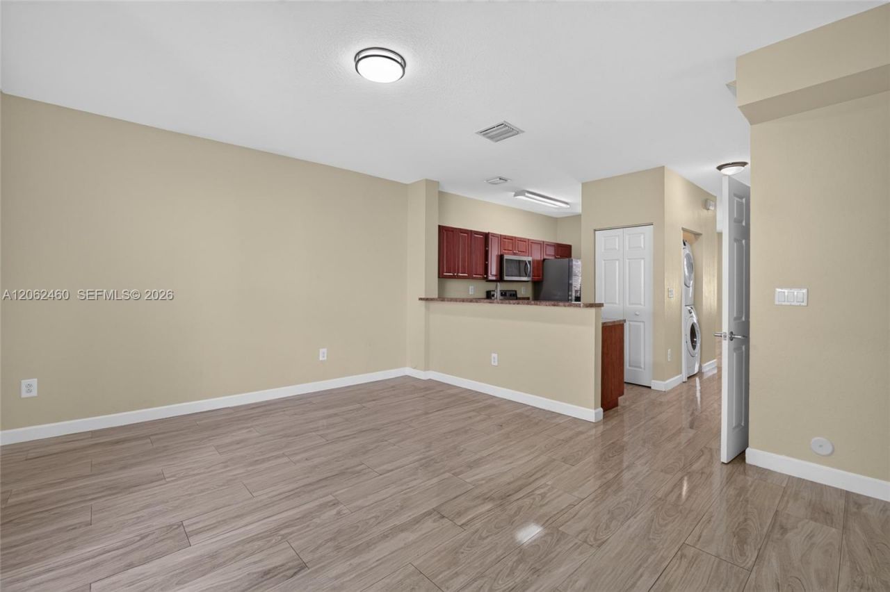 2885 SE 1st Dr, Unit 11, Homestead, FL 33033 Photo