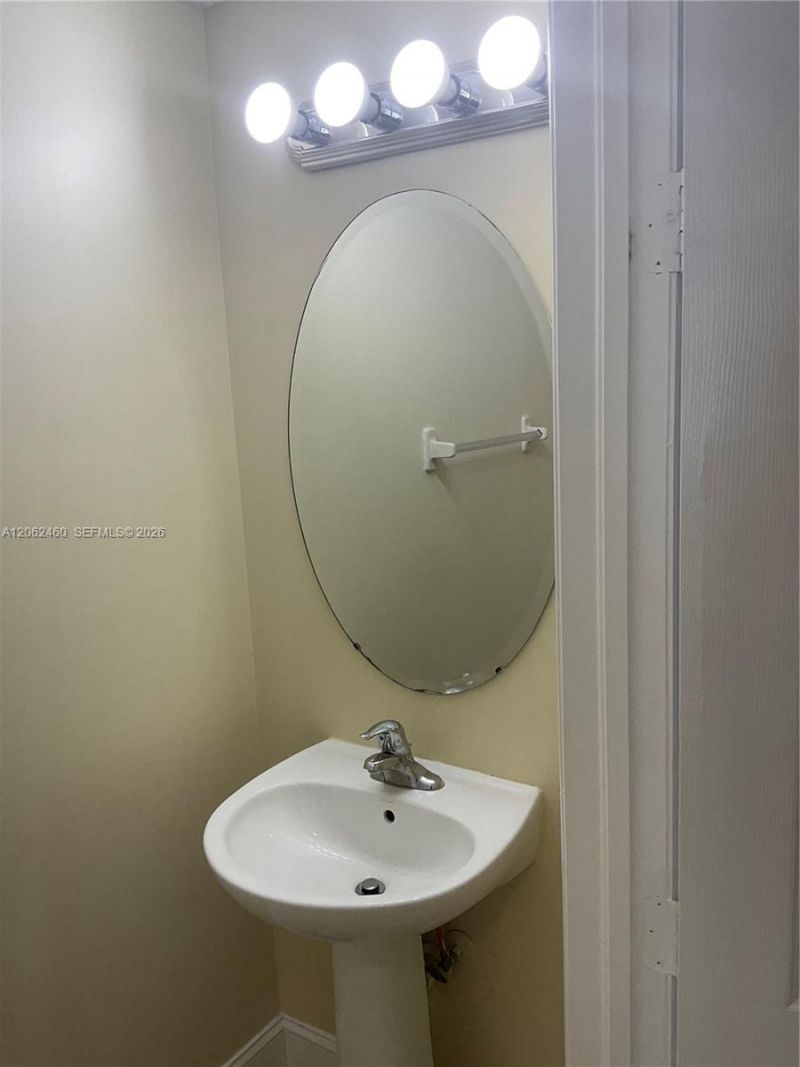 2885 SE 1st Dr , Unit 11, Homestead, FL 33033 Photo