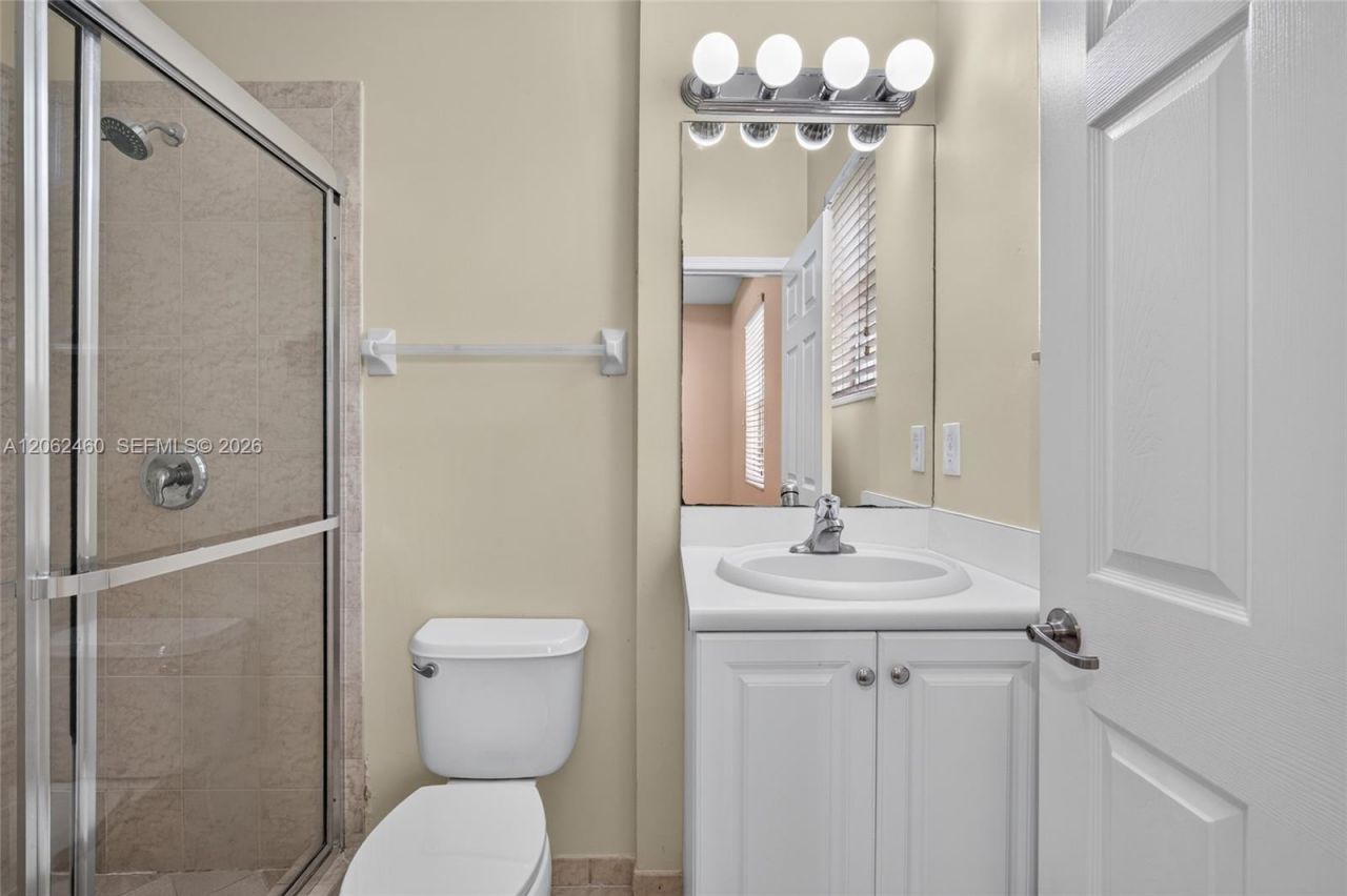 2885 SE 1st Dr, Unit 11, Homestead, FL 33033 Photo
