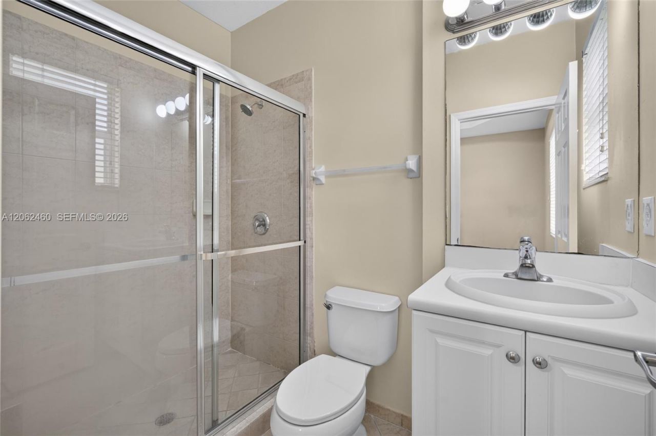 2885 SE 1st Dr, Unit 11, Homestead, FL 33033 Photo