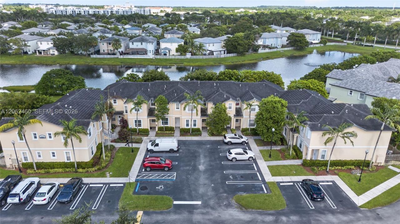 2885 SE 1st Dr, Unit 11, Homestead, FL 33033 Photo