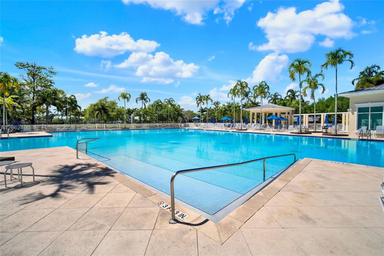 2885 SE 1st Dr, Unit 11, Homestead, FL 33033 Photo