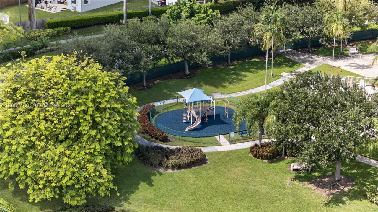 2885 SE 1st Dr, Unit 11, Homestead, FL 33033 Photo