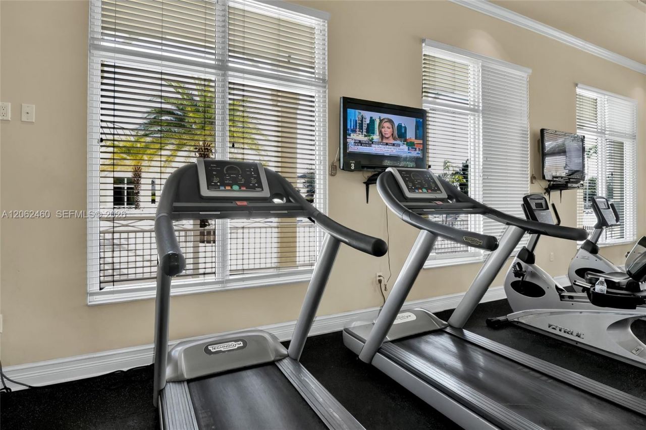 2885 SE 1st Dr, Unit 11, Homestead, FL 33033 Photo