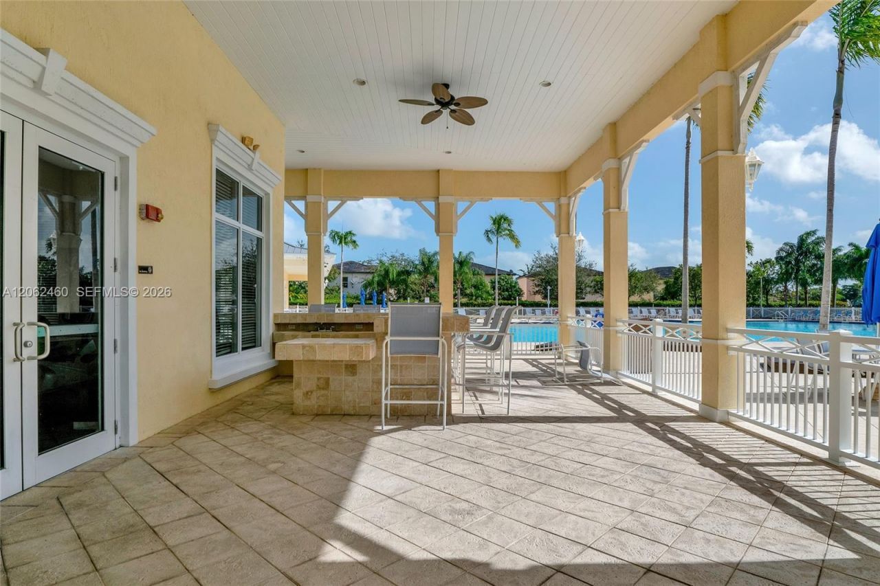 2885 SE 1st Dr, Unit 11, Homestead, FL 33033 Photo