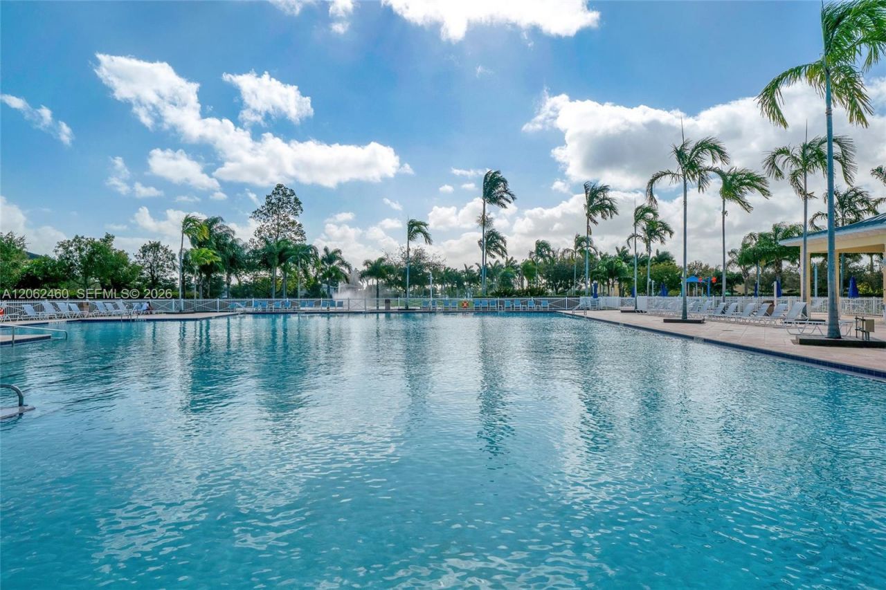 2885 SE 1st Dr, Unit 11, Homestead, FL 33033 Photo