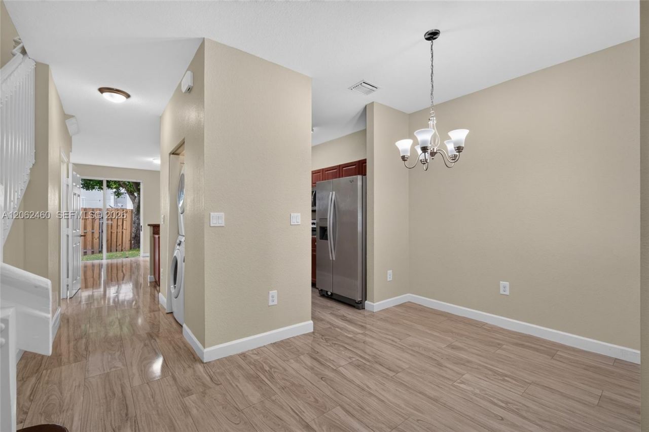 2885 SE 1st Dr, Unit 11, Homestead, FL 33033 Photo