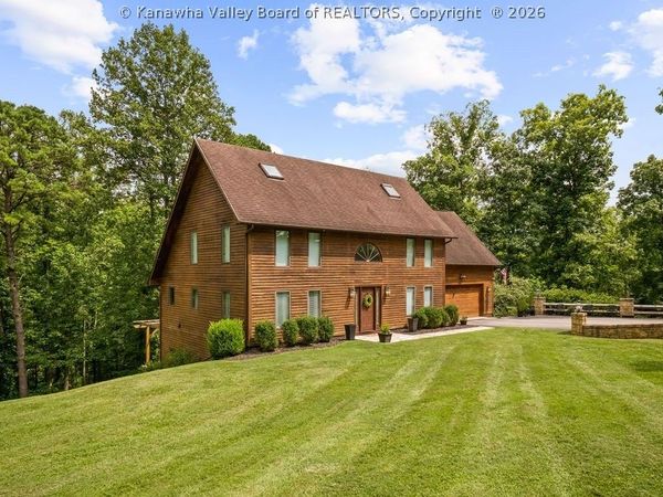 121 Saddlecrest Estates, Charleston, WV 25314