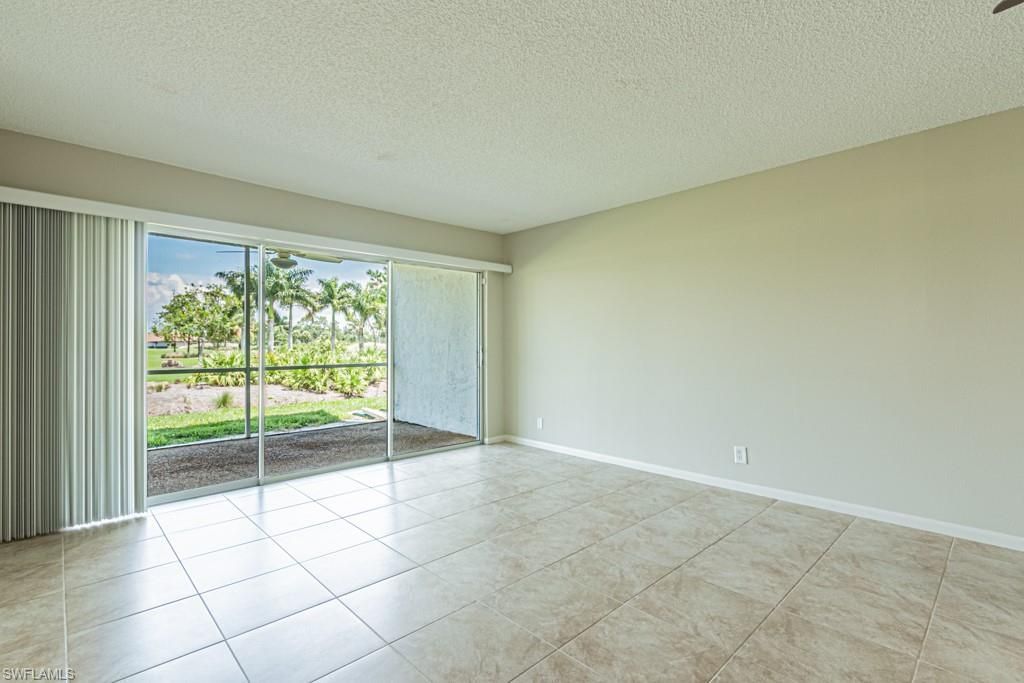 149 Palm Dr , Unit 17, Naples, FL 34112 Photo